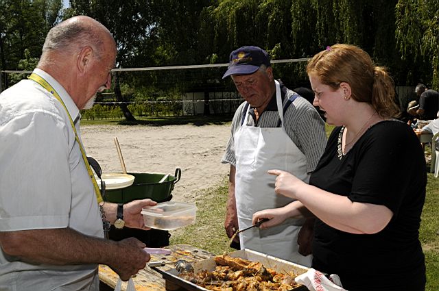 Ábrahámhegyi hagyományos halászlé főző találkozó 2011 május 7-én
