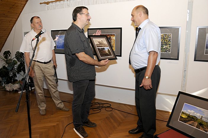 Darvas László és Gábor kiállítás megnyitója Ábrahámhegyen 2015. augusztus 29-én