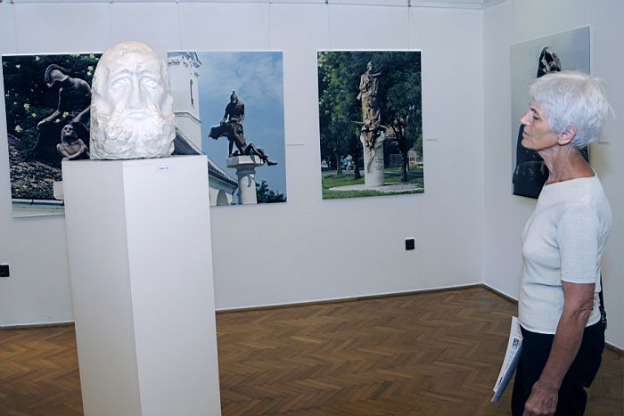 Időszakos kiállítások auz elmúlt évekből az Ábrahámhegyi Bernáth Aurél Galériában.